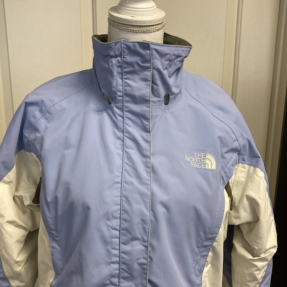 The North Face Women’s Jacket Waterproof HyVent size Medium GREAT condition - Picture 5 of 16